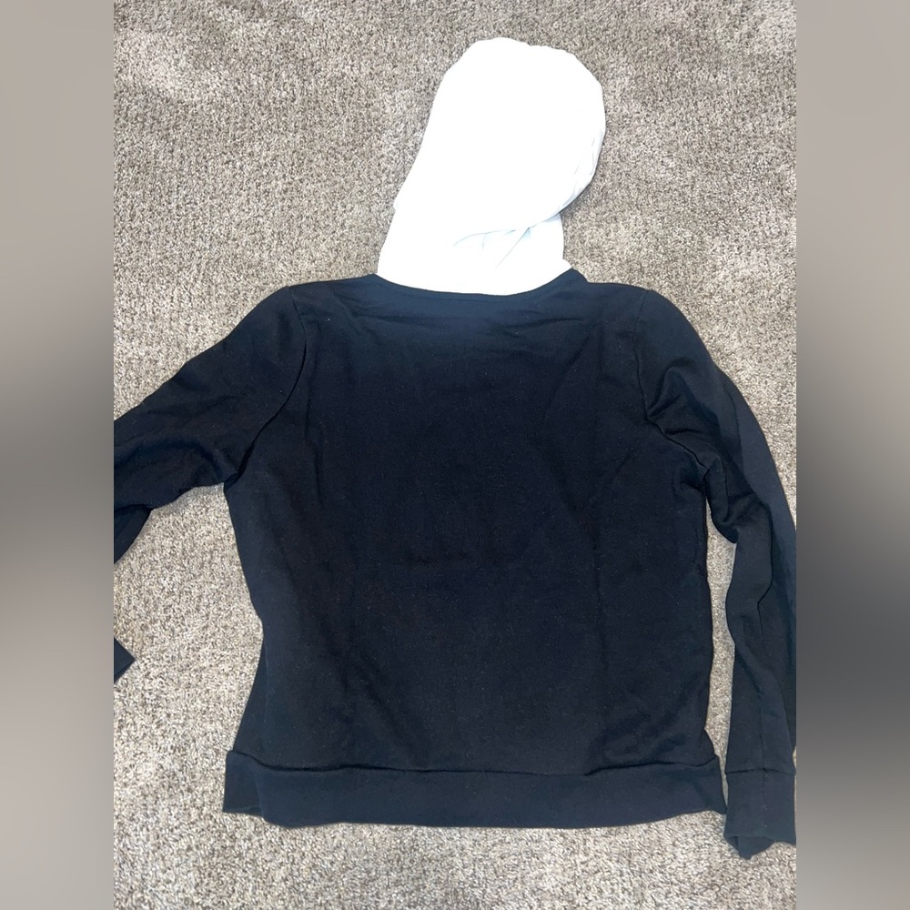 Black and White Colorblock PINK Hoodie - Picture 5 of 6